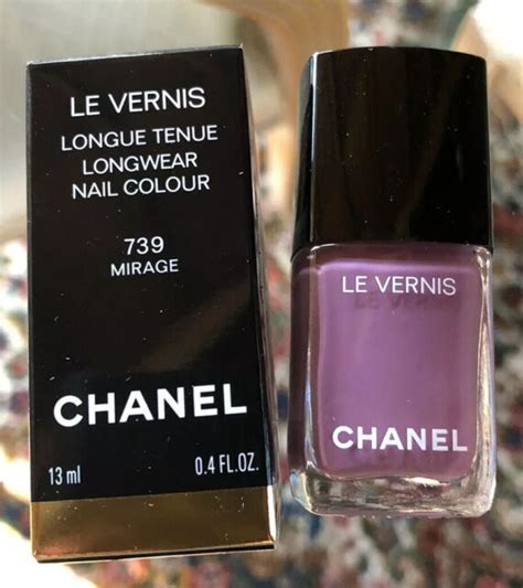 chanel nail polish 739.